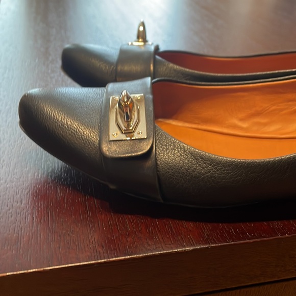GIVENCHY Women‘S leather flat - Picture 5 of 7